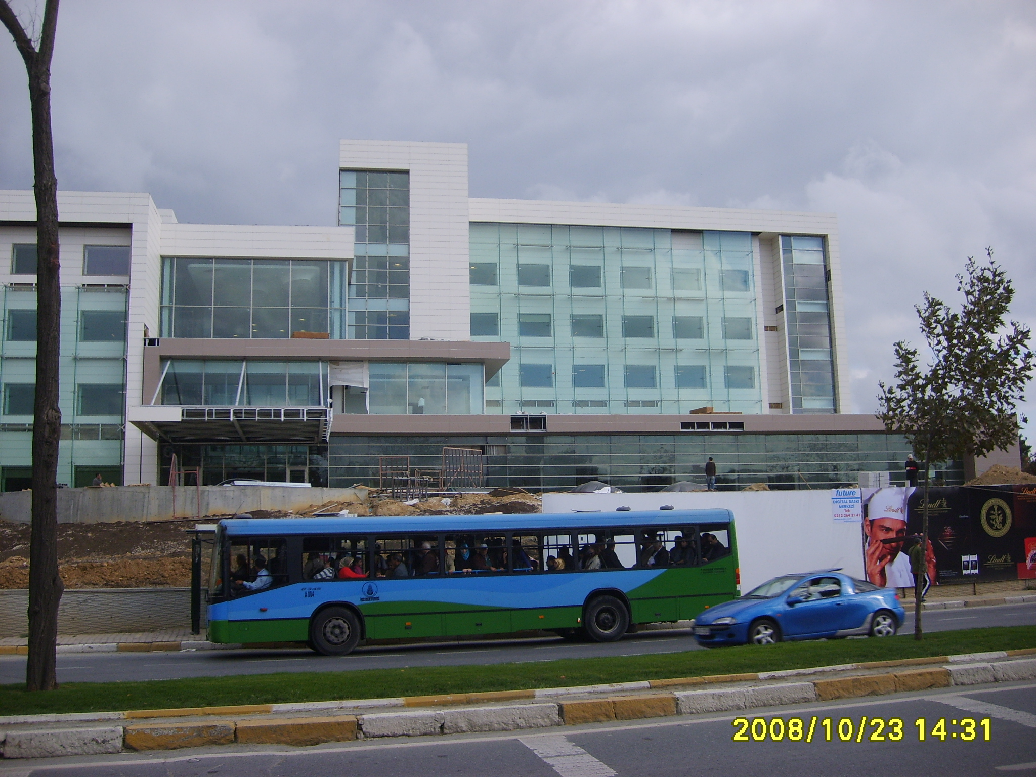 ACIBADEM HASTANESİ MASLAK Fotoğraf 2